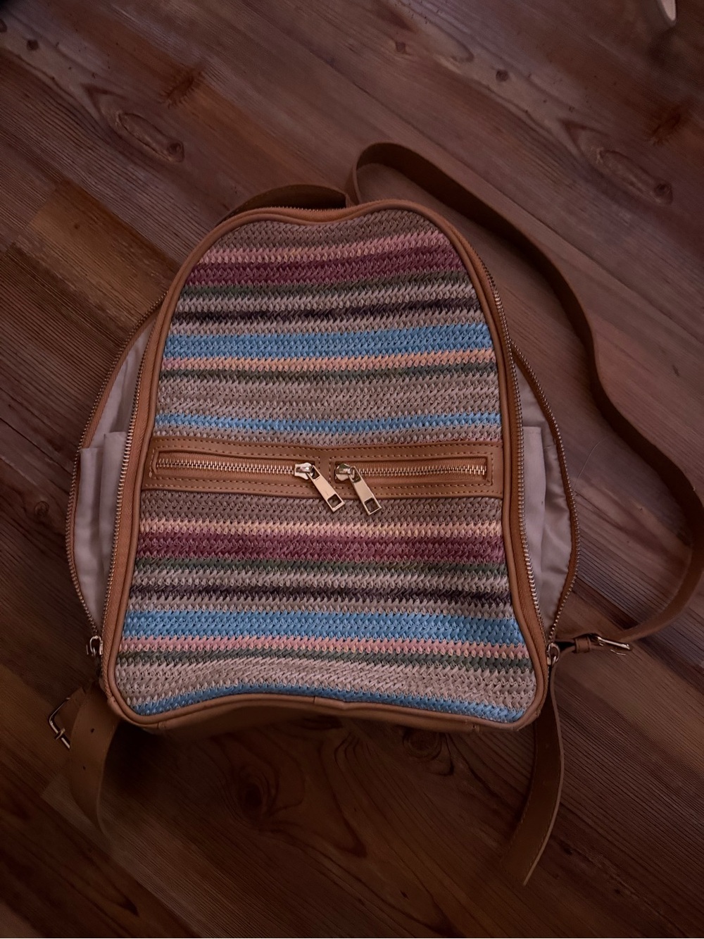 🌸 Tommy Bahama Woven Striped Backpack 🌸